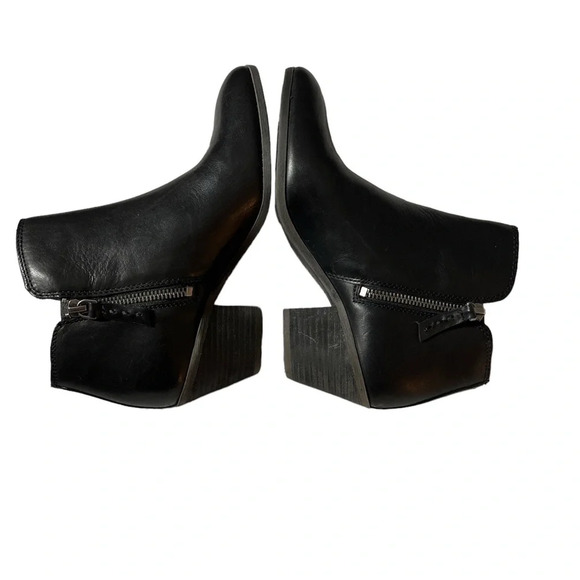 FRYE Judith Black Leather Ankle Bootie short Boots size 6.5 - Picture 6 of 10
